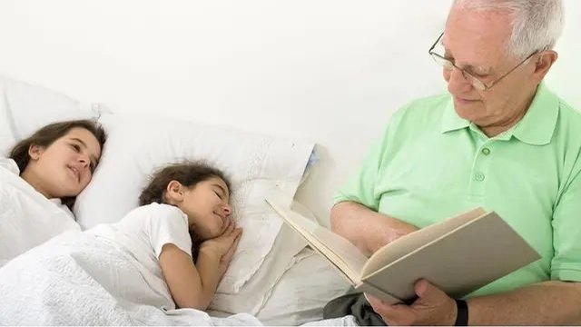 Membacakan Dongeng Bagi Anak Sebelum Tidur, Inilah Manfaatnya