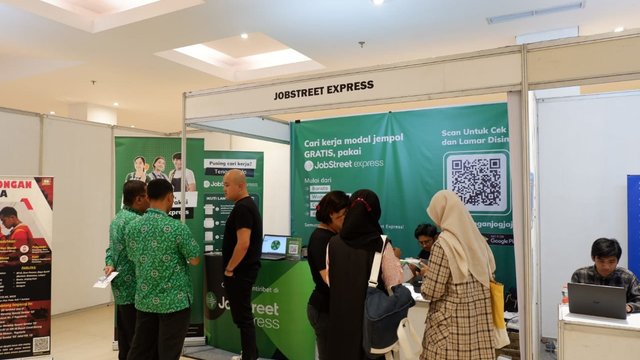 JobStreet Express Mendukung Penyediaan Sumber Daya Manusia Usia Produktif di Yogya