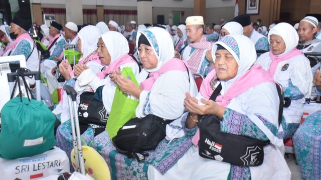 Tiga Kloter Haji Pulang ke Tanah Air, Seorang Dirawat dan 1 Lagi Wafat di Tanah Suci