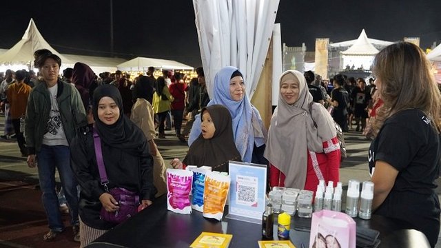 MS GLOW perkenalkan MS GLOW for Men Sunscreen Spray di Pekan Raya Kendal