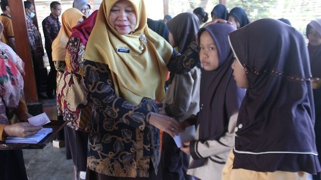 Korwilbiddik Semanu Santuni Anak Yatim Piatu
