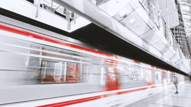 Kereta Cepat Jakarta - Bandung Belum Miliki Izin Operasi