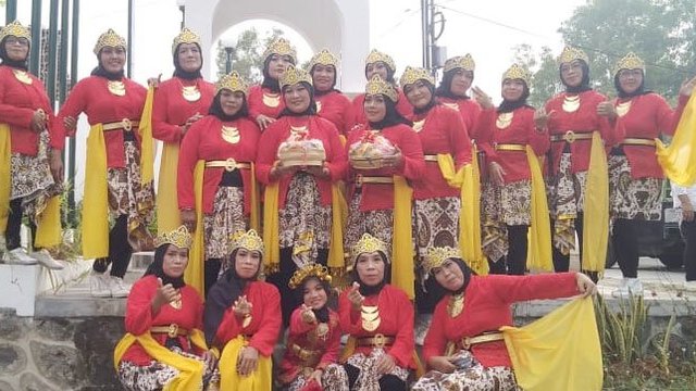 Kemeriahan Karnaval Budaya pada Acara Merti Dusun di Pringgading Guwosari