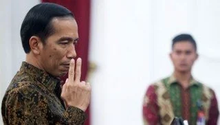 Jokowi Murka, Para Menteri Pasang Badan