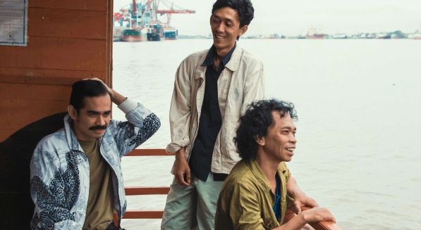 Potongan dari scene 'ISTIRAHATLAH KATA-KATA'