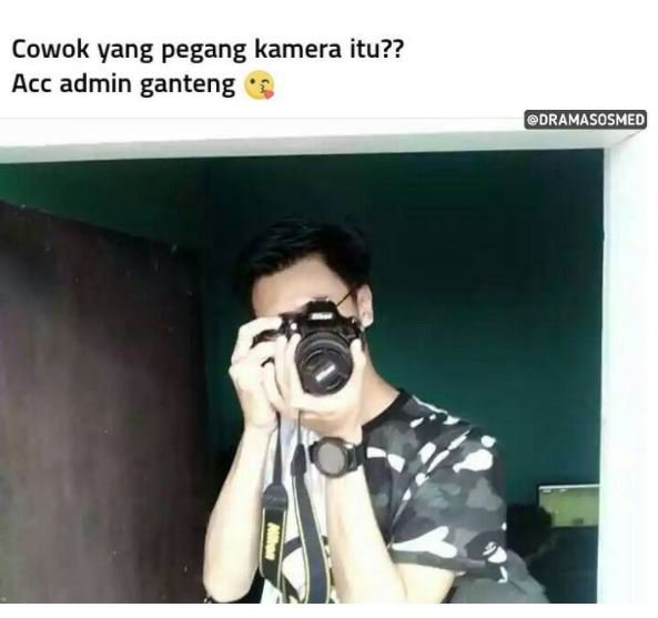 Unduh 94+ Gambar Foto Cowok Keren Pake Slr Paling Bagus 