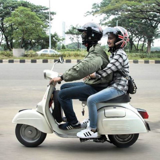 10 Posisi Duduk Cewek Ketika Dibonceng Motor Ragam 