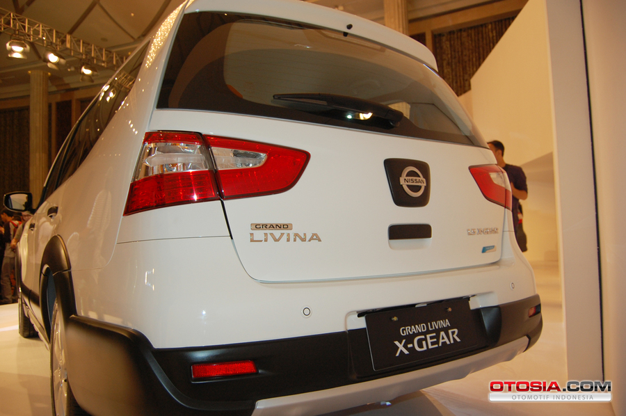 All New Nissan Grand Livina Kenyamanan Setara Sedan Otosia Com