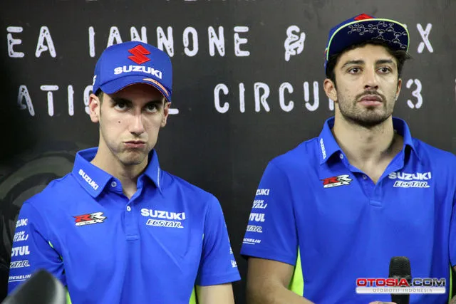 Andrea Iannone Dan Alex Rins Kunjungi Indonesia Pembalap Motogp Suzuki Ecstar Andrea Iannone Dan Alex Rins Kunjungi Indonesia Galeri Foto Otosia Com Otosia Com
