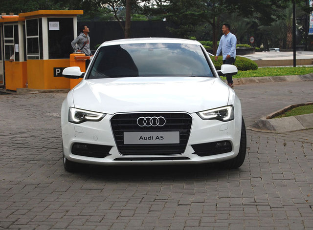 Berkarakter dan Unik - Audi A5  Galeri Foto Otosia.com 