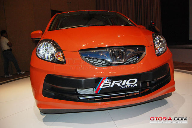Brio Satya Produk LCGC Honda - Mobil Murah Honda  Galeri 