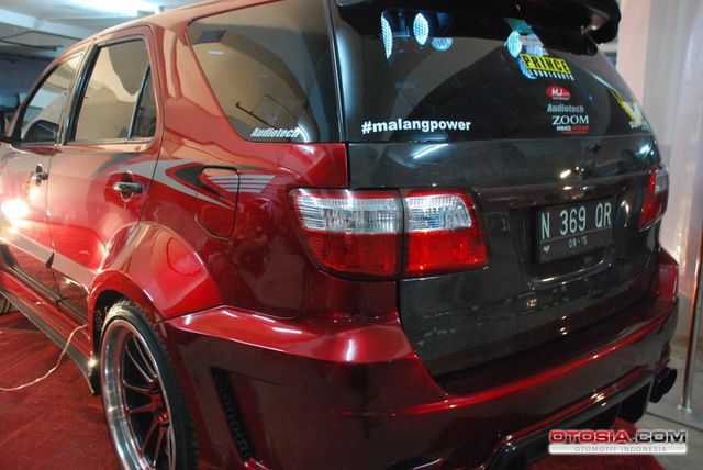 Custom Toyota Fortuner  by Survive Community Kebo Candy 