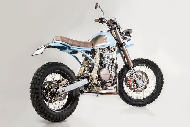 Custom Tracker Honda NX650 - Sentuhan Halus Matteucci 