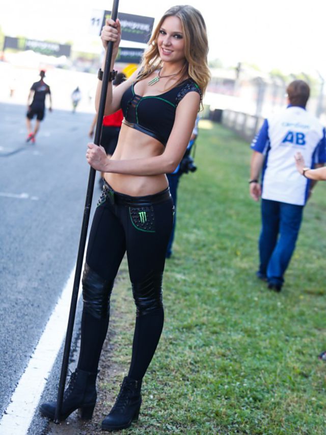 Deretan Grid Girls Cantik nan Seksi - Paddock Girls MotoGP 