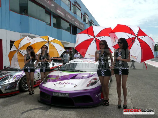 Gadis-Gadis Autostage ETCC - Kejuaraan Forza GT3 di Sentul 