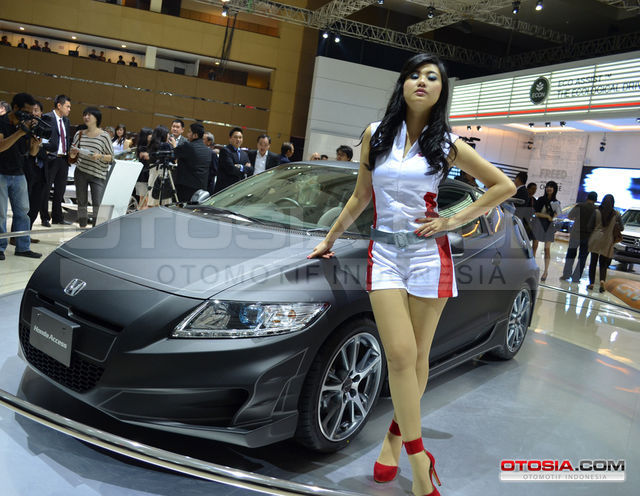 Gadis Indonesia International Motor Show 2012 - Para Gadis 