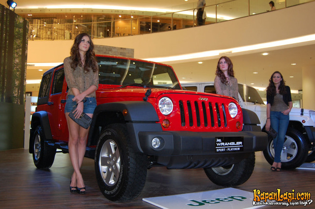 Gadis Jeep Cantik dan Santun Galeri Foto Otosia com 
