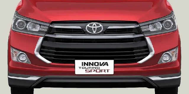Generasi Terbaru Toyota Innova Crysta Touring Sport 