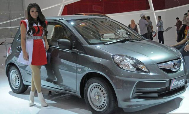 Honda Brio Satya - Penampilan MPV Murah Honda Brio Satya 