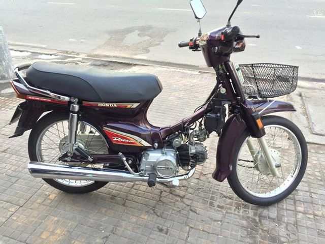 Honda Dream II Legendaris Masih Mulus Motor  Klasik  Mulus 