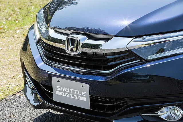 Honda Jazz Shuttle Hybrid Z - Honda Jazz Shuttle Hybrid Z 