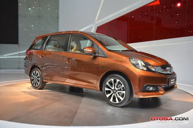Honda Mobilio - LMPV Honda Mobilio Galeri Foto Otosia Honda Mobilio - LMPV Honda Mobilio Galeri Foto Otosia