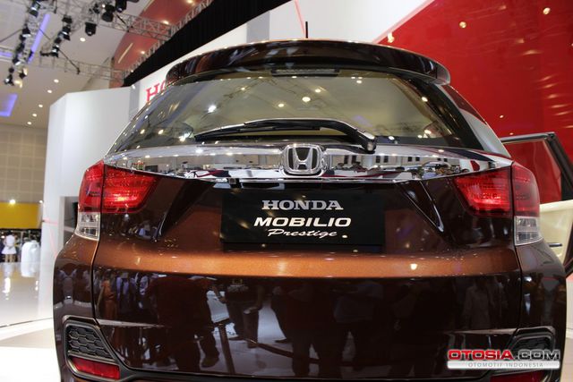  Honda  Mobilio  Meluncur di  Surabaya  Penampilan Honda  