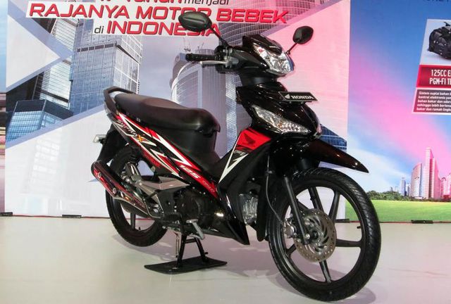 Honda Supra X 125 FI - Generasi Fuel Injection Bebek Honda 