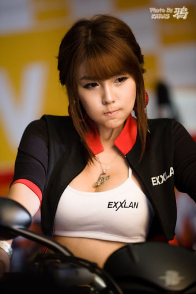 Hot Model Auto Show Lee Ji Woo - Hot Model Auto Show Lee 