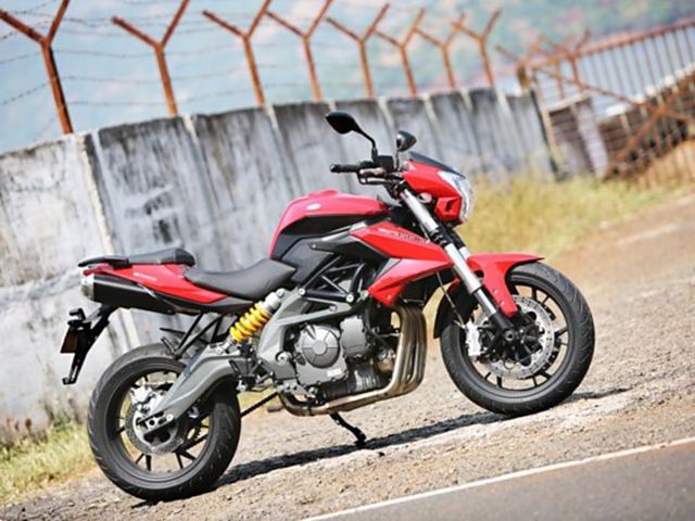 Motor 250 cc Benelli Gampang Modifikasi Ban 170 Aman 