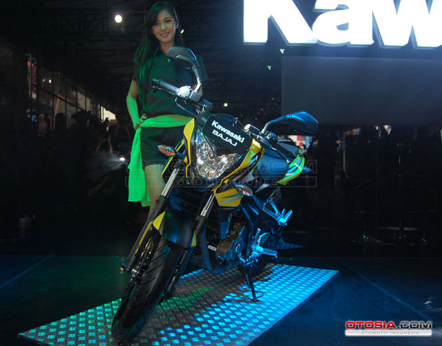  Kawasaki  Bajaj  Pulsar 200NS Motor  Sport 200cc  Terbaru 