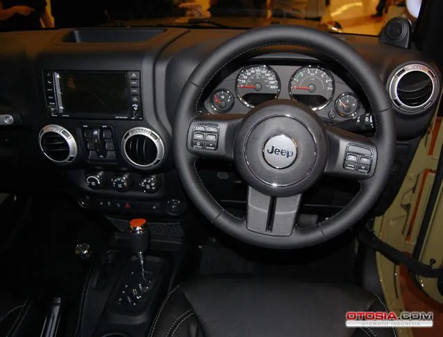 Ketangguhan Jeep Wrangler Terbaru Melegenda - Model-Model 