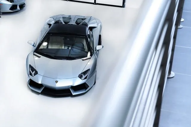 Lamborghini Aventador LP700-4 Roadster 2013 - Supercar 