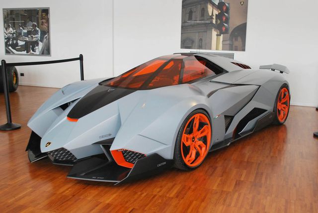 Lamborghini Egoista - Menelisik Lebih Dekat Radikalitas 