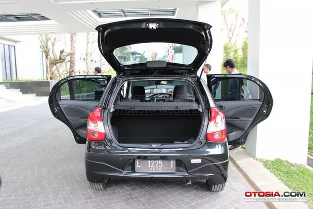 Launching Toyota Etios Valco - Etios Valco, Sang City 