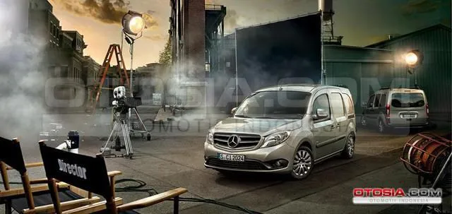 Mercedes-Benz Citan 2013 Van Tangguh Serba Guna - Mobil 