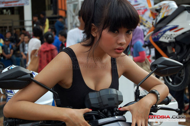 Model Panas X Ride Di La Piazza Part 2 Model Panas