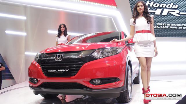 Model Seksi Honda di POS 2014 - Pesona SPG Cantik Booth 