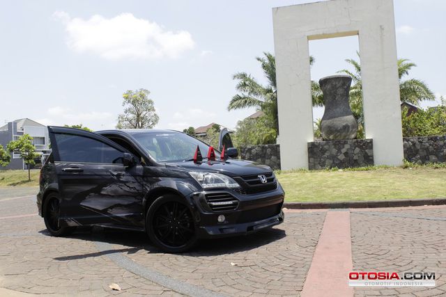 Modifikasi Honda CR-V Porsckit - SUV Honda CR-V Extreme 