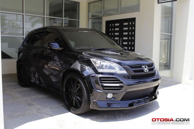 Modifikasi Honda CR-V Porsckit - SUV Honda CR-V Extreme 