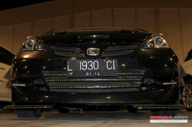 Modifikasi Honda Jazz Venom - Sang City Car Animasi Jawara 