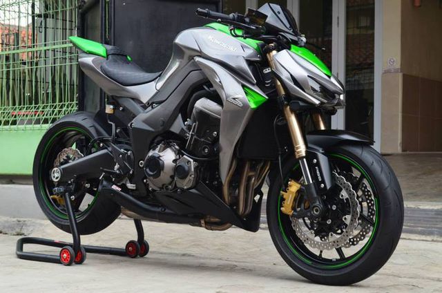 Modifikasi Kawasaki Z1000  Upgrade Gahar Kawasaki Z1000  