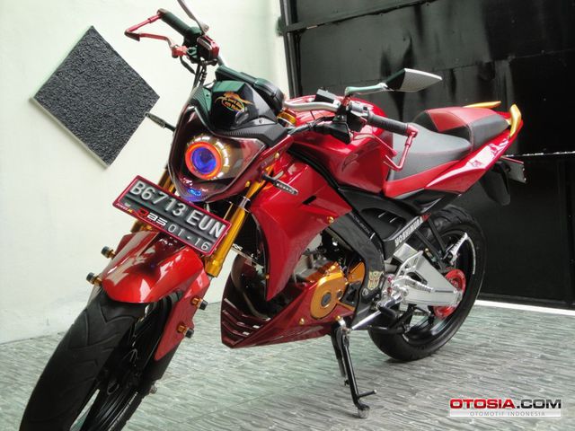 6 Bagian Vixion Berjulukan Big Red  Otosia.com