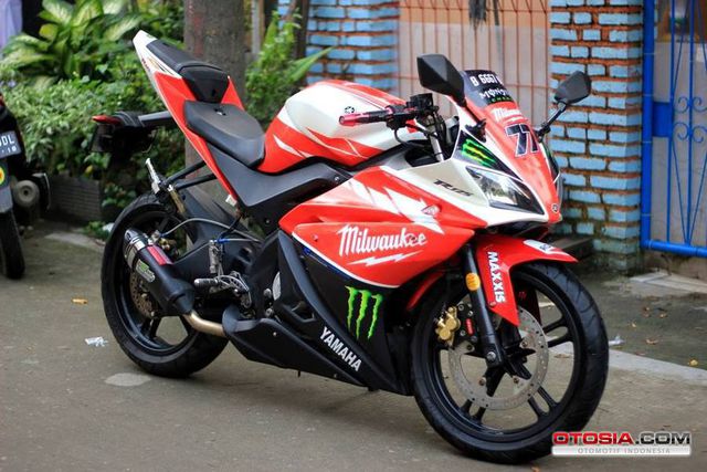 Modifikasi Vixion Tampil YZF-R125 - Vixion Lebih Sporty 