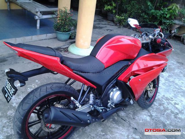 Jadikan Yamaha Vixion Gaya YZF R125 Eropa Otosia.com Jadikan Yamaha Vixion Gaya YZF R125 Eropa Otosia.com