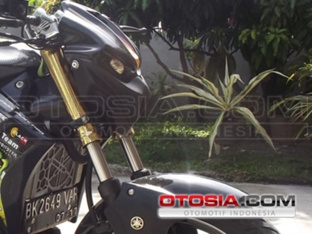 Modifikasi Yamaha Vixion Monster Fighters - Modifikasi 