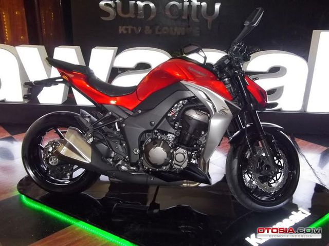  Moge  Kawasaki  Z1000 Moge  Terbaru  dan Terganas Kawasaki  