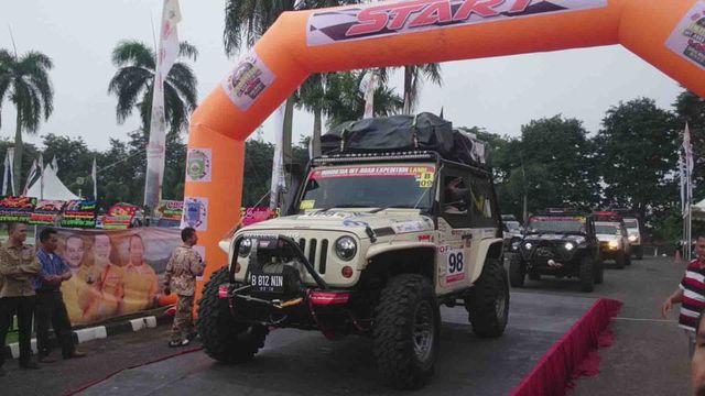 Mopar Badak Libas Medan Ekstrim Ekspedisi Offroad - Jeep 