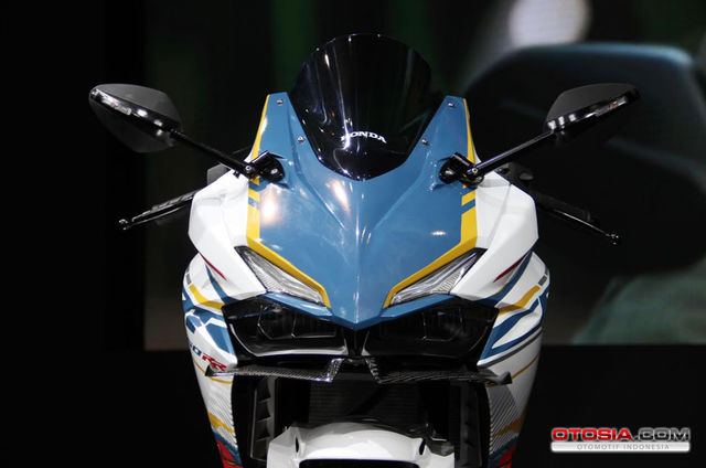 Motor Pemenang Desain Virtual Honda CBR250RR Detail 