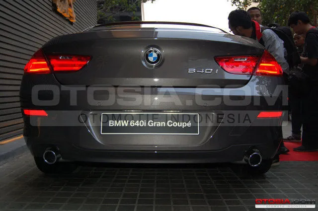 New BMW 6 Series Gran Coupe - Sedan Mewah Bertenaga Mobil 
